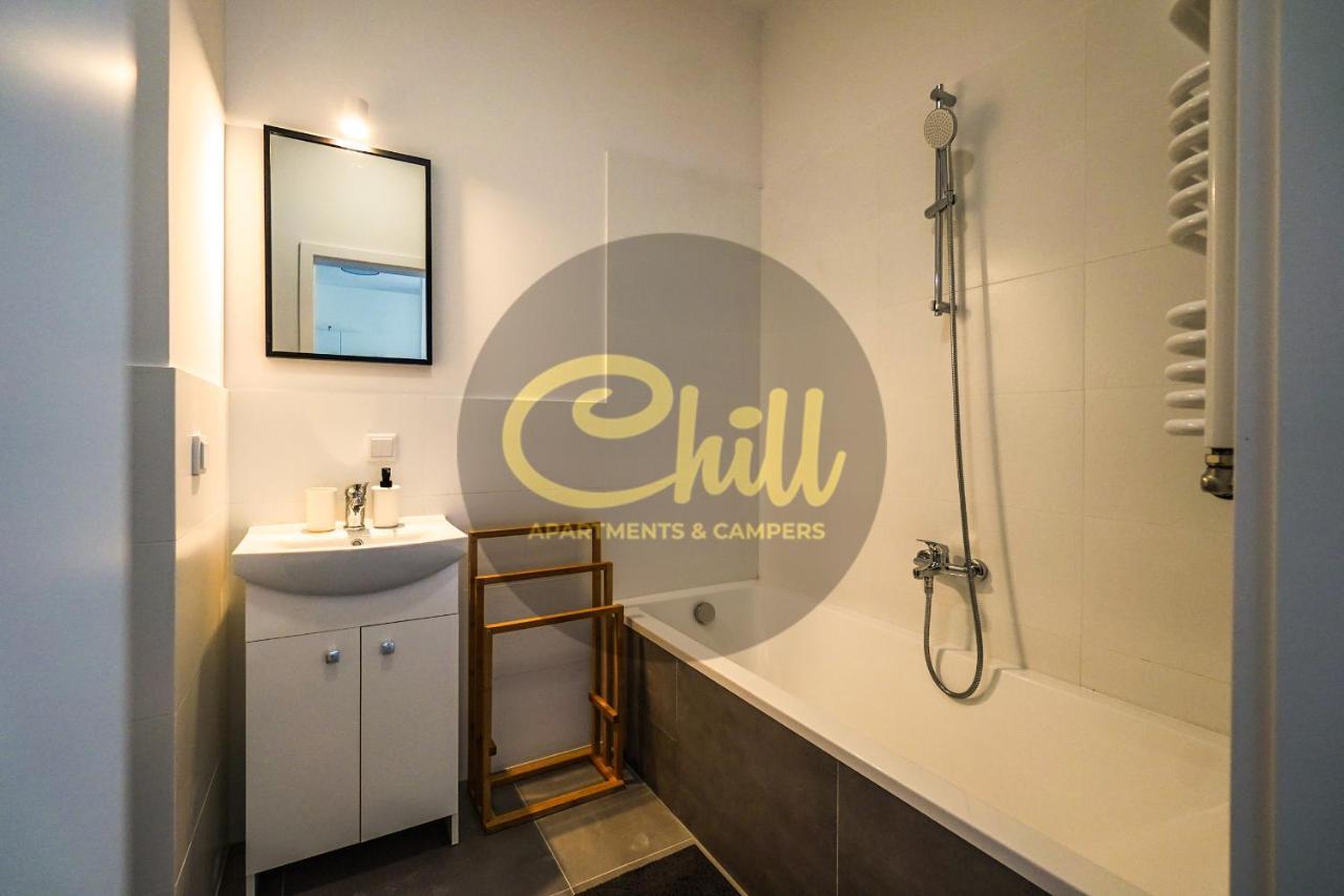 Chill Apartments Kolejowa Варшава Екстериор снимка