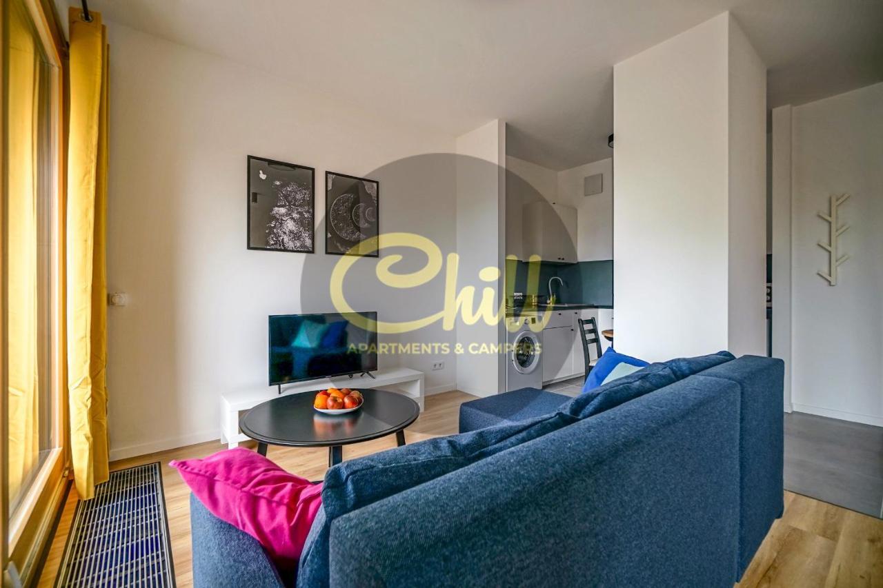 Chill Apartments Kolejowa Варшава Екстериор снимка