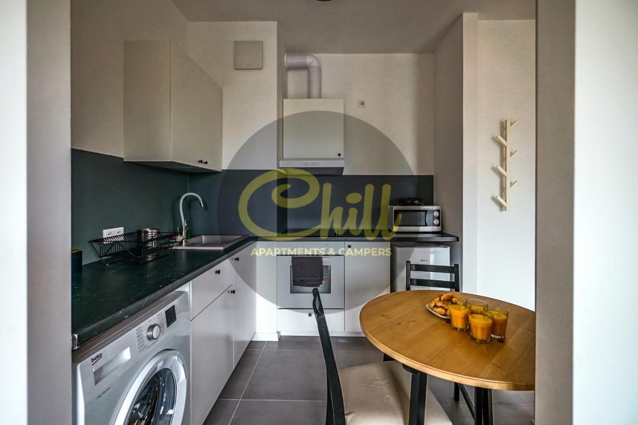 Chill Apartments Kolejowa Варшава Екстериор снимка