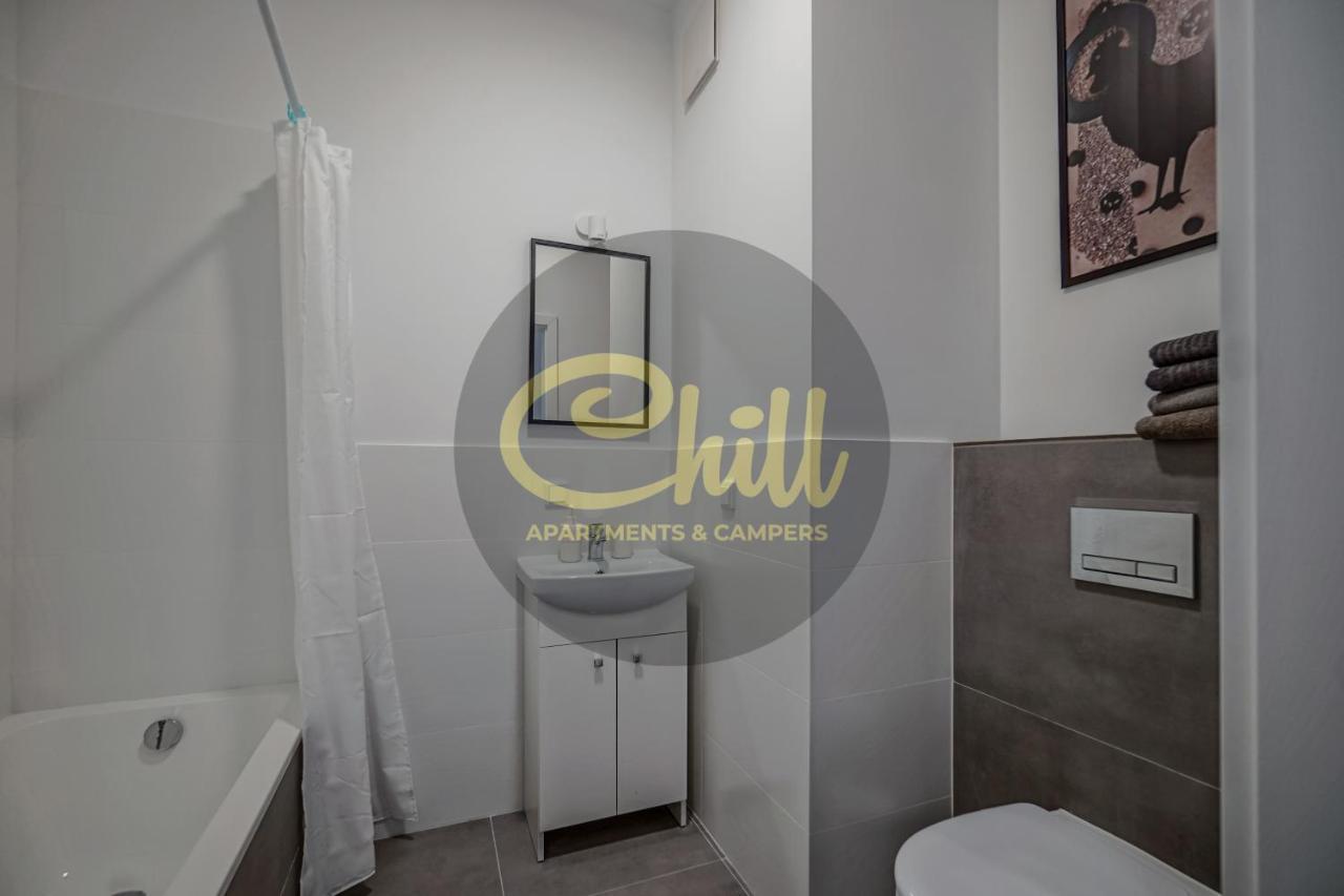 Chill Apartments Kolejowa Варшава Екстериор снимка